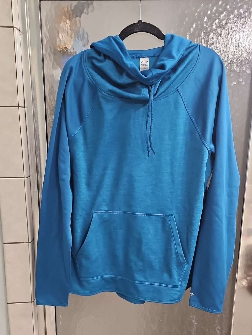 Champion Duo Dry XL Pullover Hoodie in Bright Blue